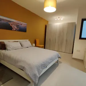 Deep Blue Apartament