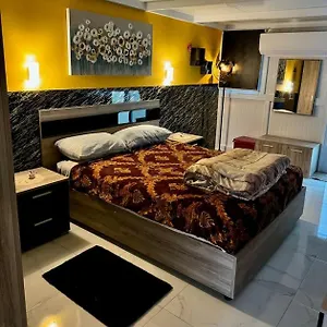 Cute Penthouse Appartamento